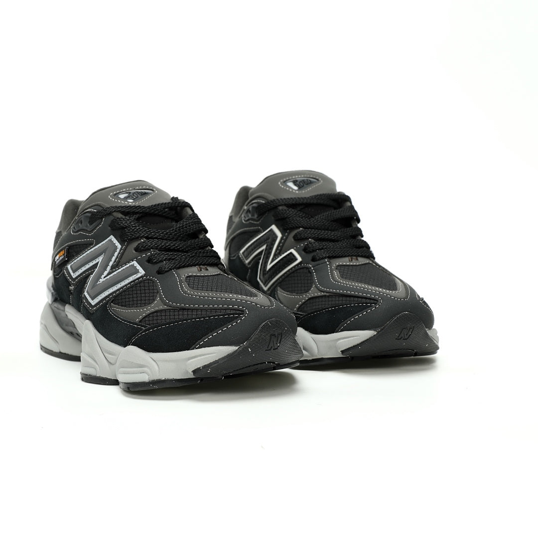 New Balance 9060 Sneakers