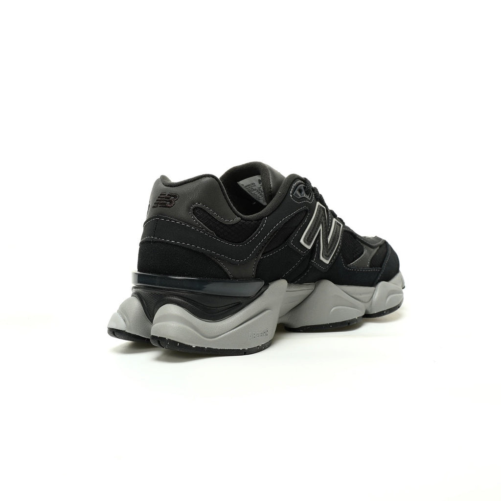 New Balance 9060 Sneakers