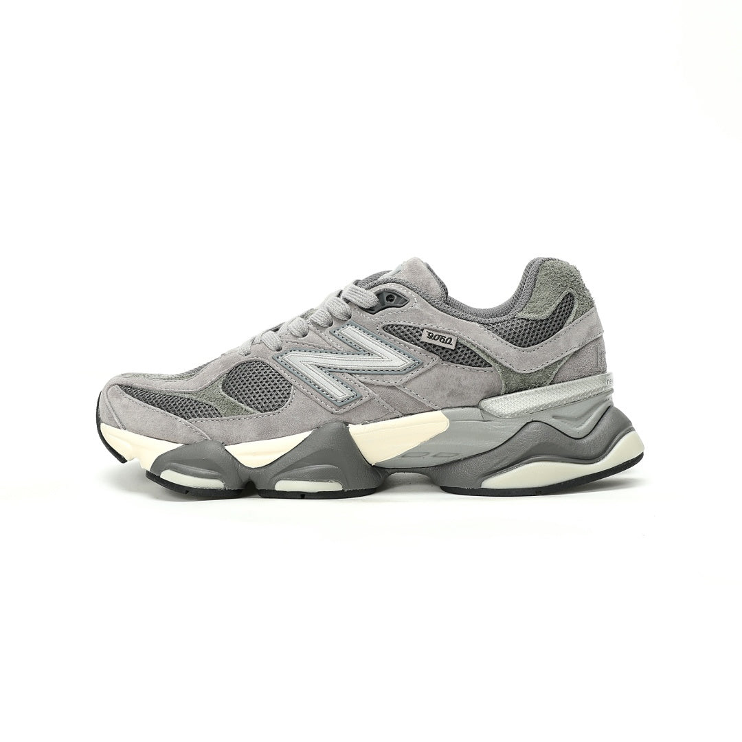 New Balance 9060 Sneakers