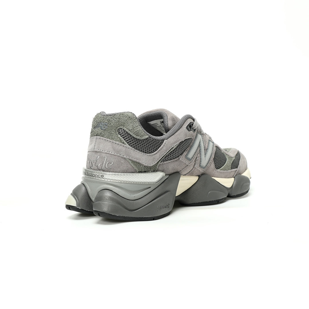 New Balance 9060 Sneakers