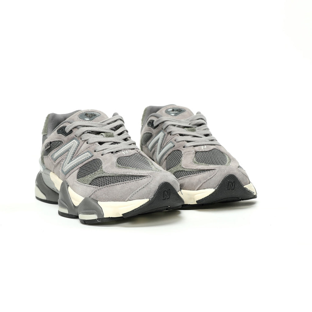 New Balance 9060 Sneakers