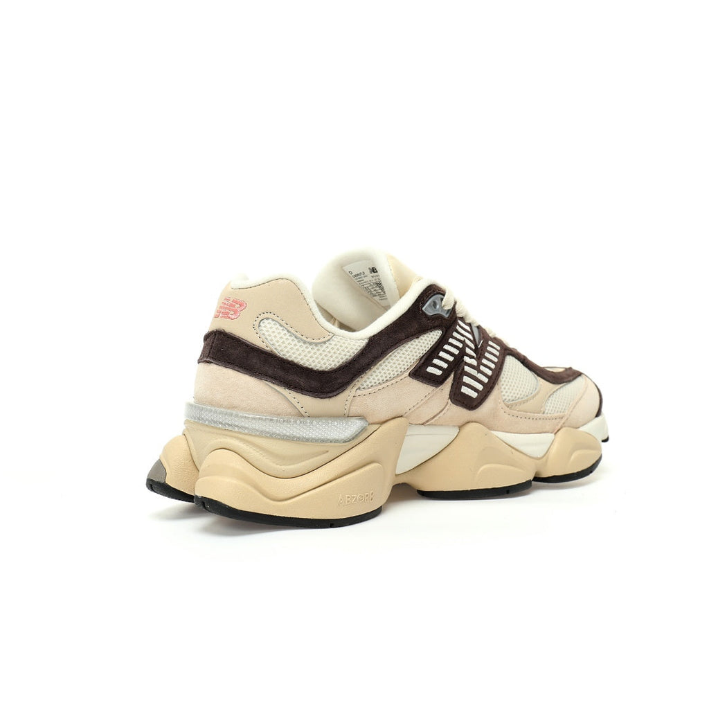 New Balance 9060 Sneakers