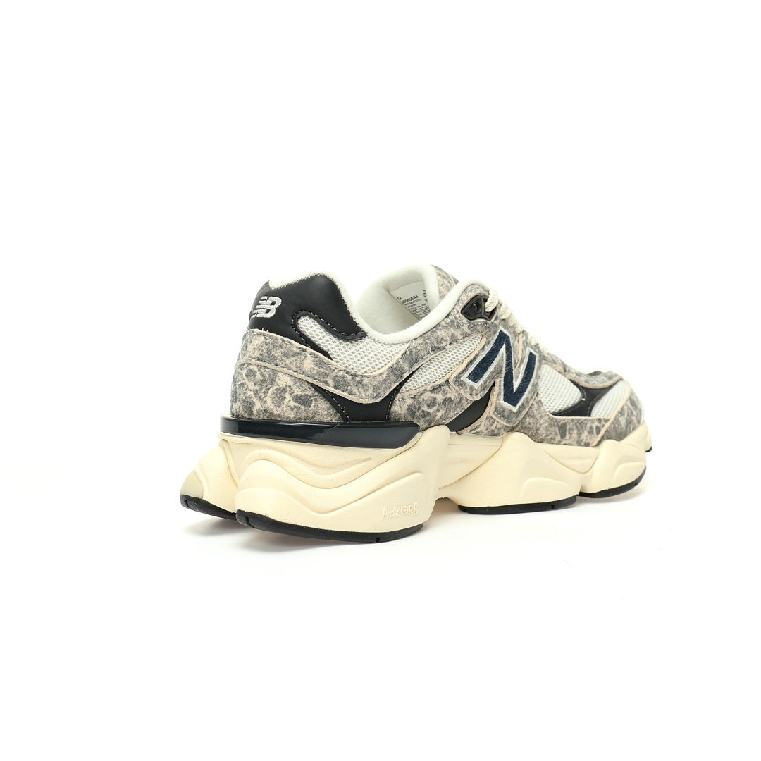 New Balance 9060 Sneakers