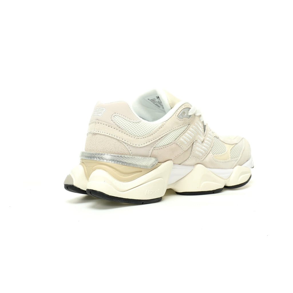 New Balance 9060 Sneakers