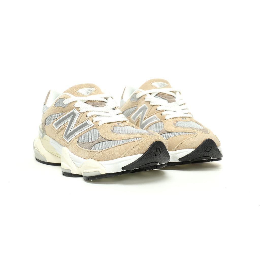 New Balance 9060 Sneakers