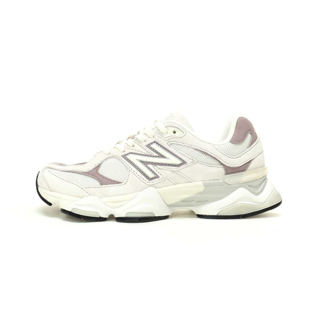 New Balance 9060 Sneakers