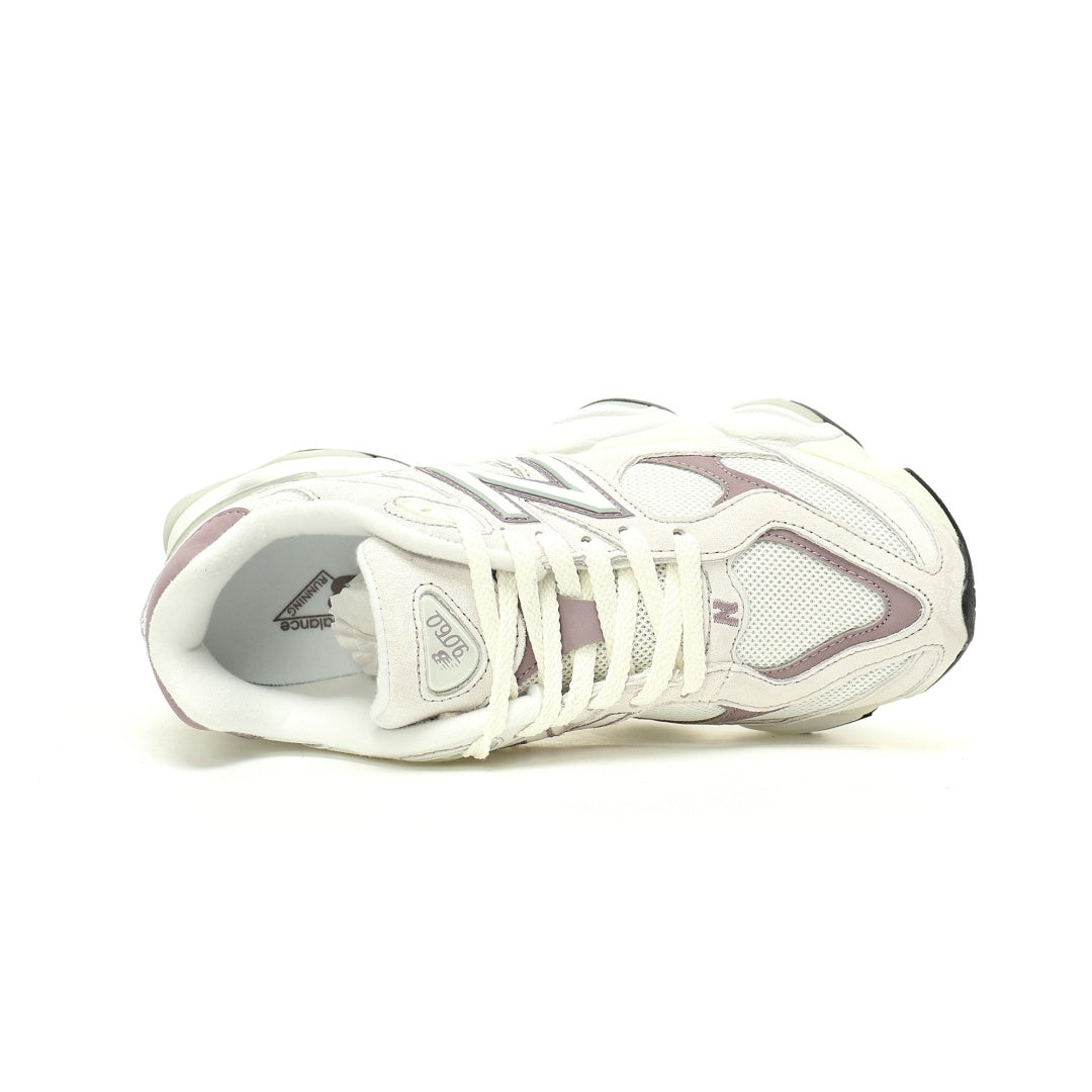 New Balance 9060 Sneakers