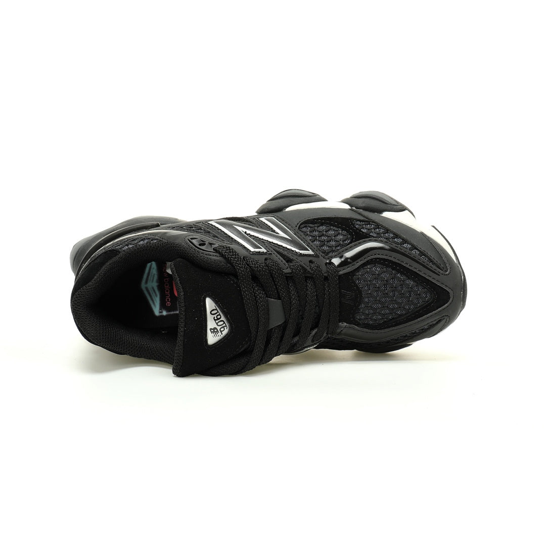 New Balance 9060 Sneakers