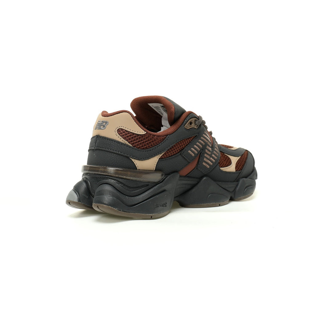 New Balance 9060 Sneakers