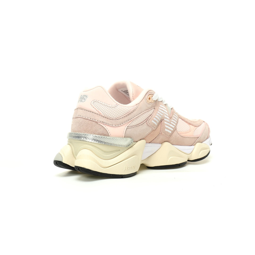New Balance 9060 Sneakers