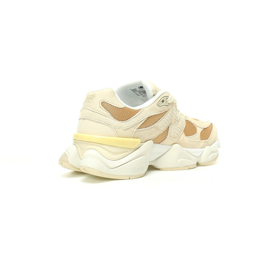 New Balance 9060 Sneakers