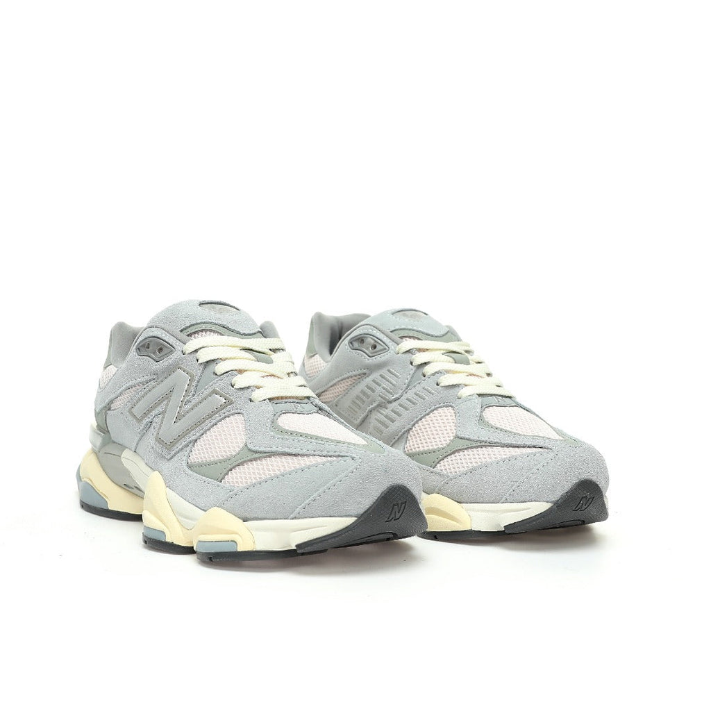New Balance 9060 Sneakers