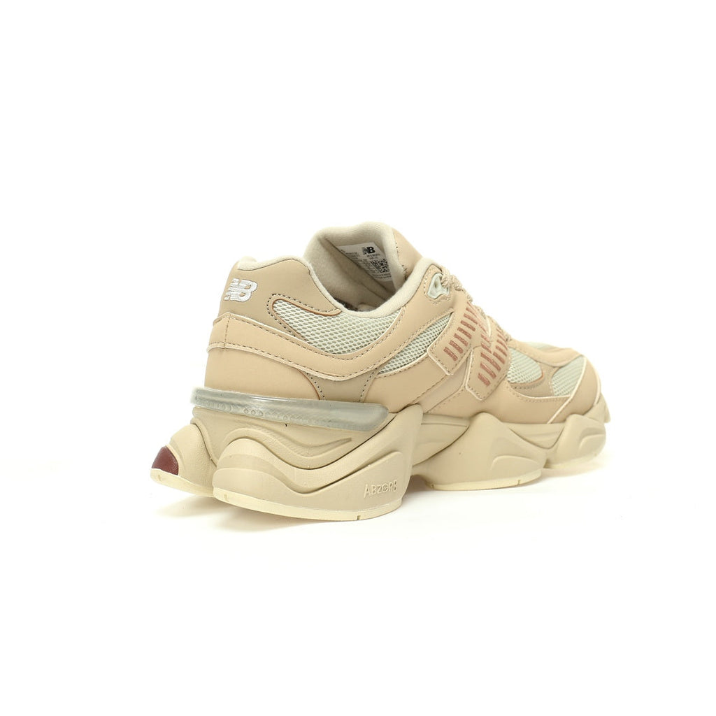 New Balance 9060 Sneakers