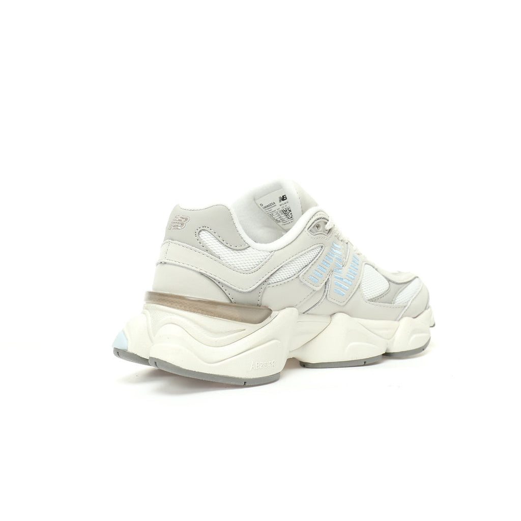 New Balance 9060 Sneakers