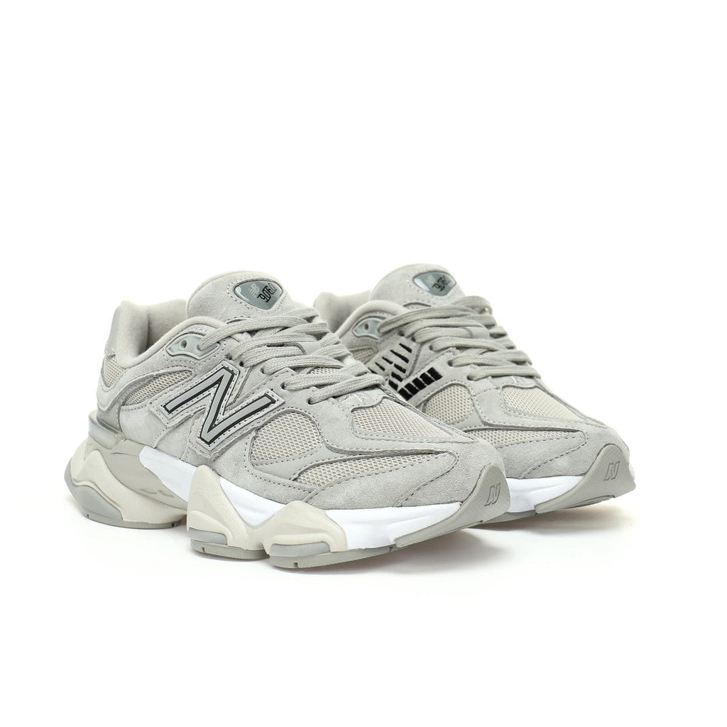 New Balance 9060 Sneakers