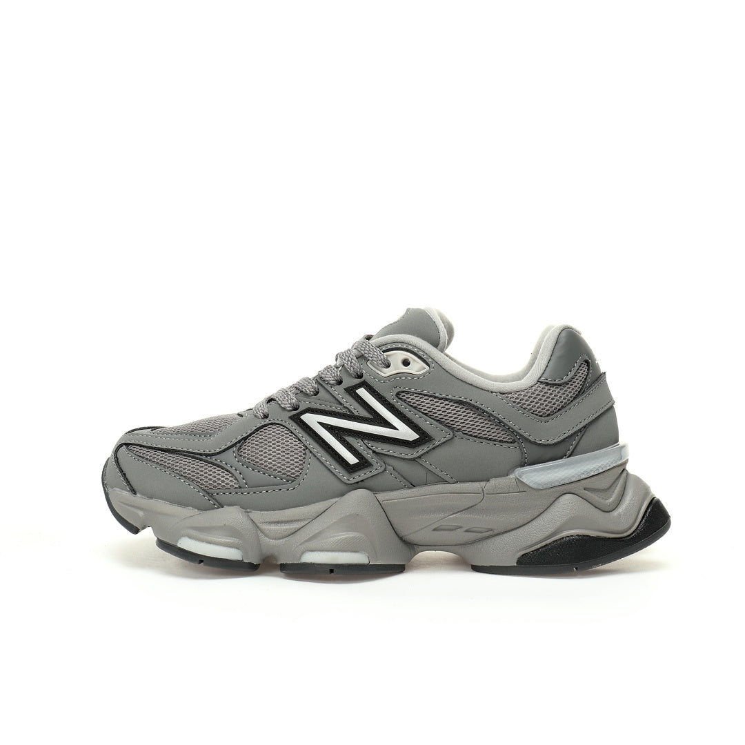 New Balance 9060 Sneakers