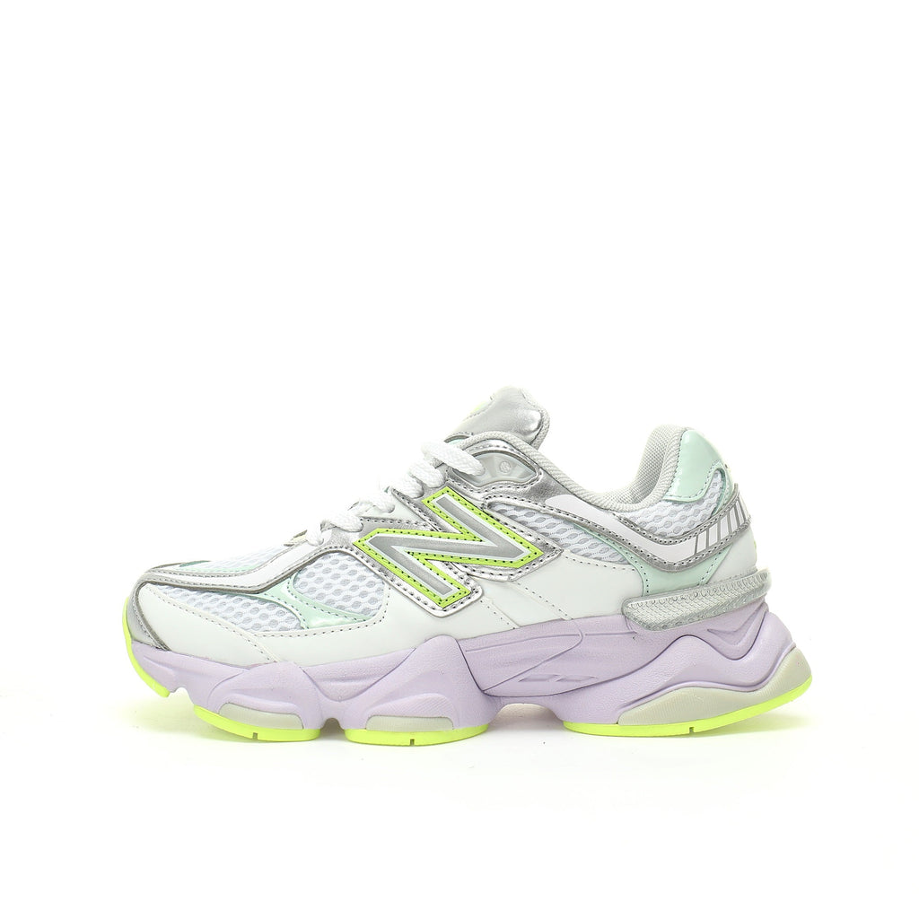 New Balance 9060 Sneakers