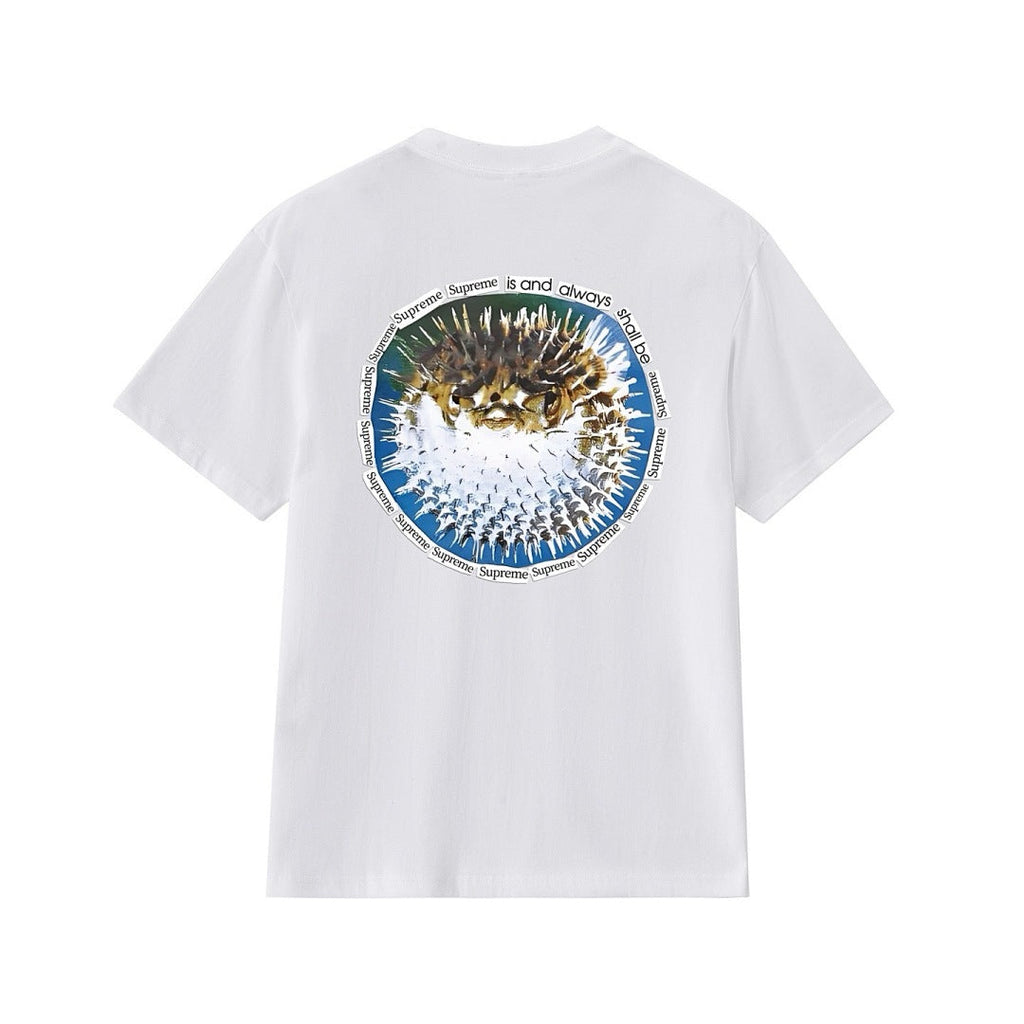 款号M229#p40💰 Supreme SS23 WEEK18系列 BLOWFISH TEE 字母图案印花圆领套头短袖T恤 男女同款 宽松版型 采用260克精梳棉双纱 从面料到辅料全部三标齐全跟足 - view 9